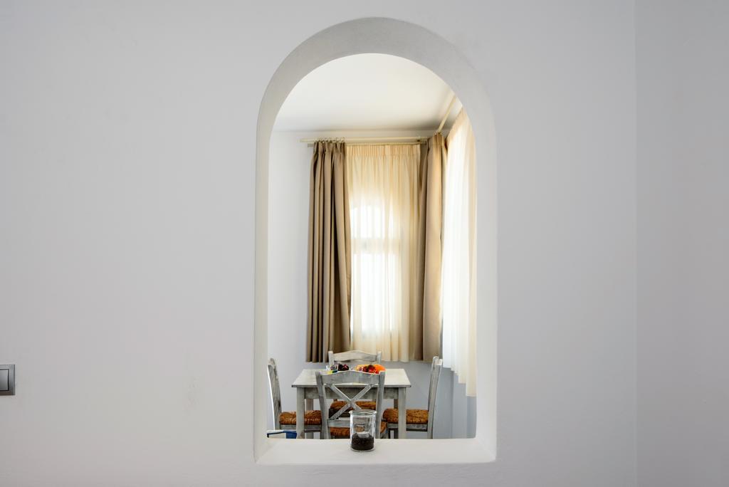 Villa George Santorini Perivolos  Room photo